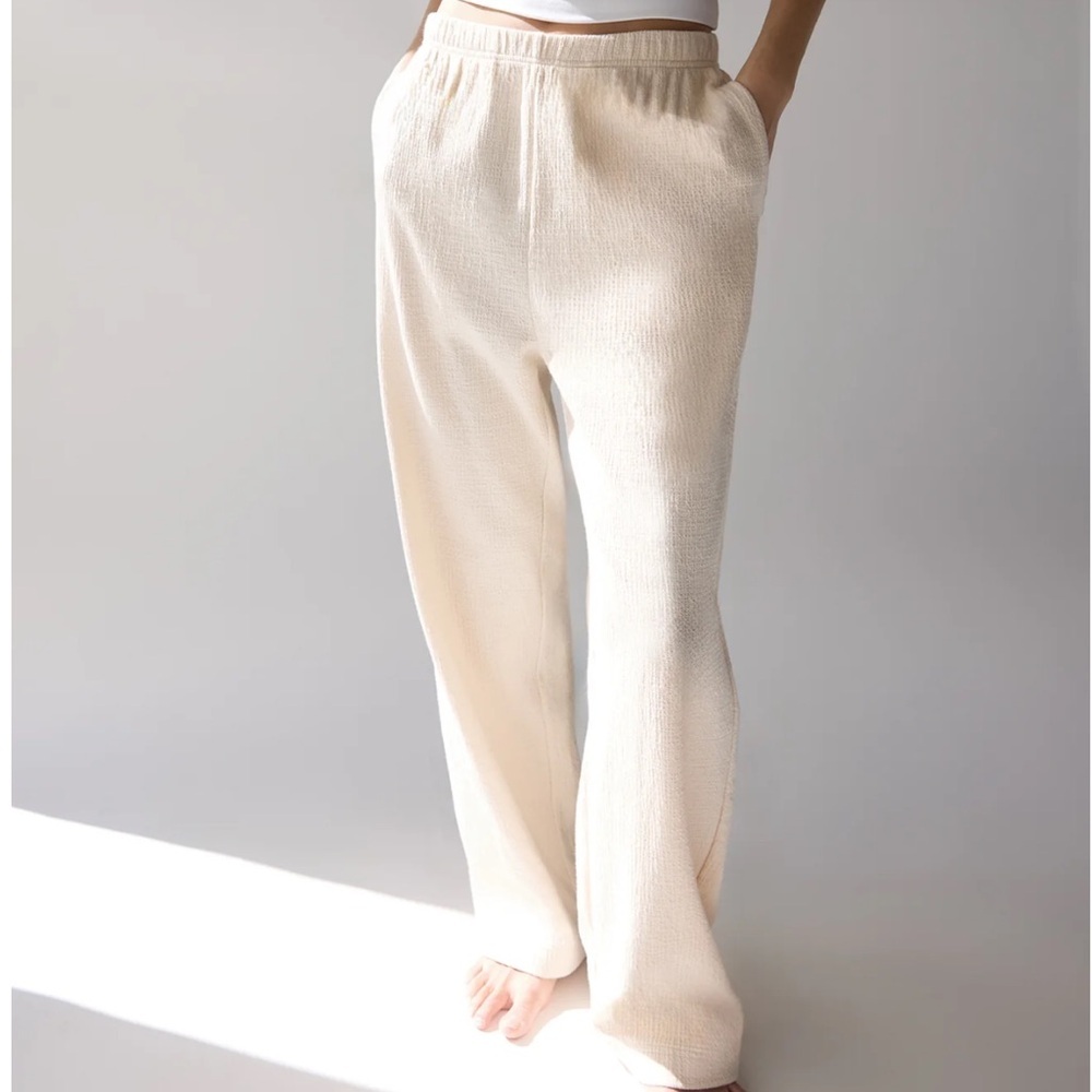 Oak + Fort Cream Linen Style Flare Pants